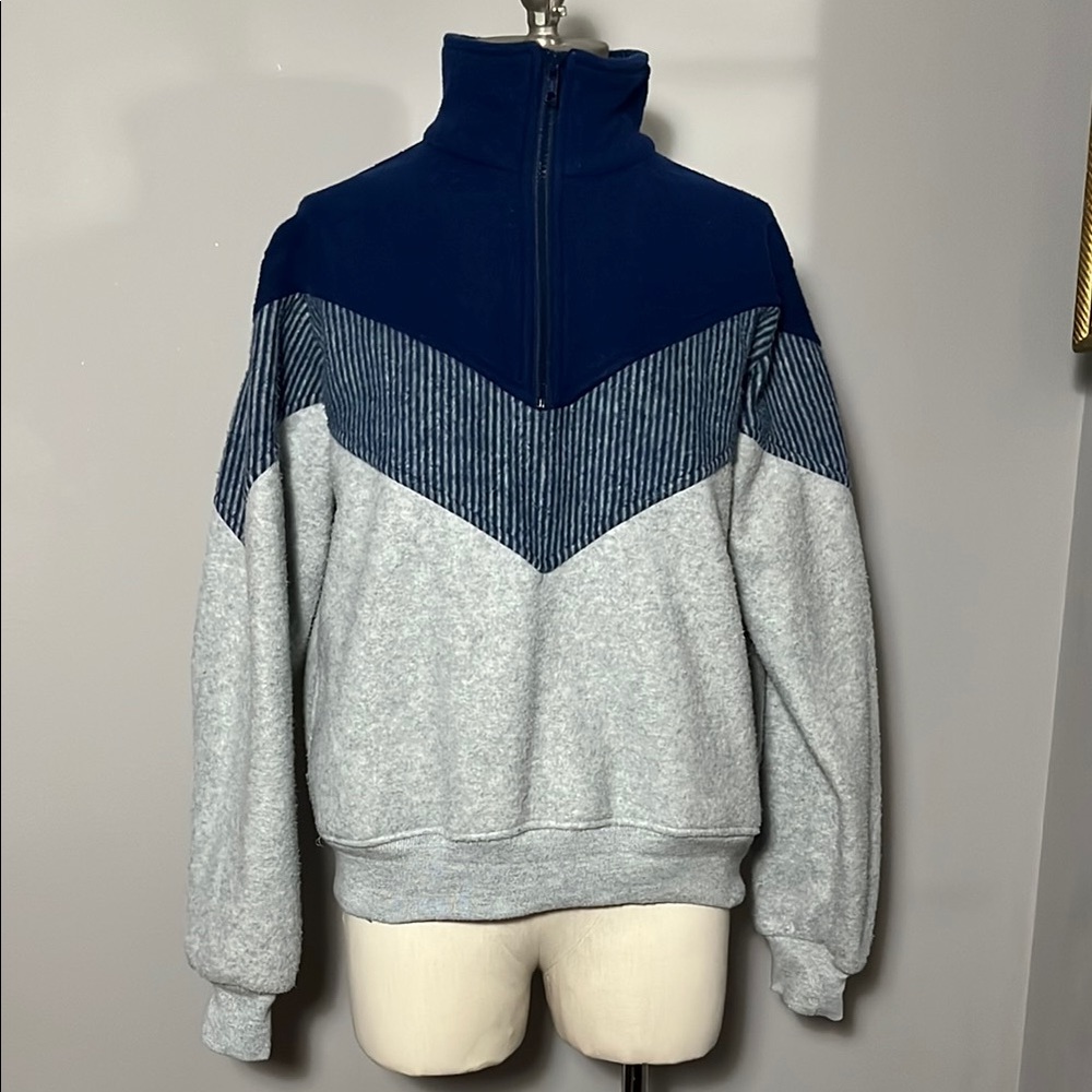 Hobie VINTAGE Small 1/4 Zip Pullover Gray Blue Fleece Sweatshirt